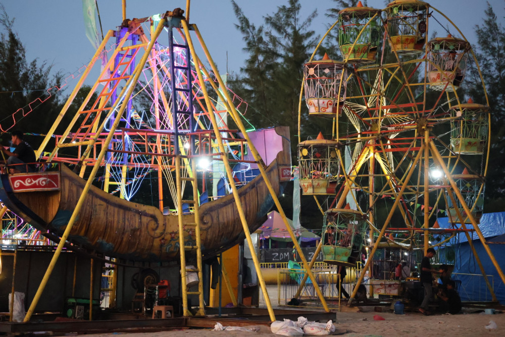 Koleksi Foto Pesta Pantai (Om Anwar - KalimantanSmart.INFO)